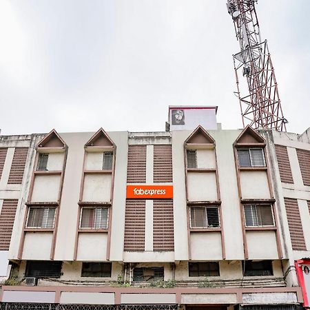 Fabexpress Sai Lodging - Nashik Railway Station Deolali Exterior photo